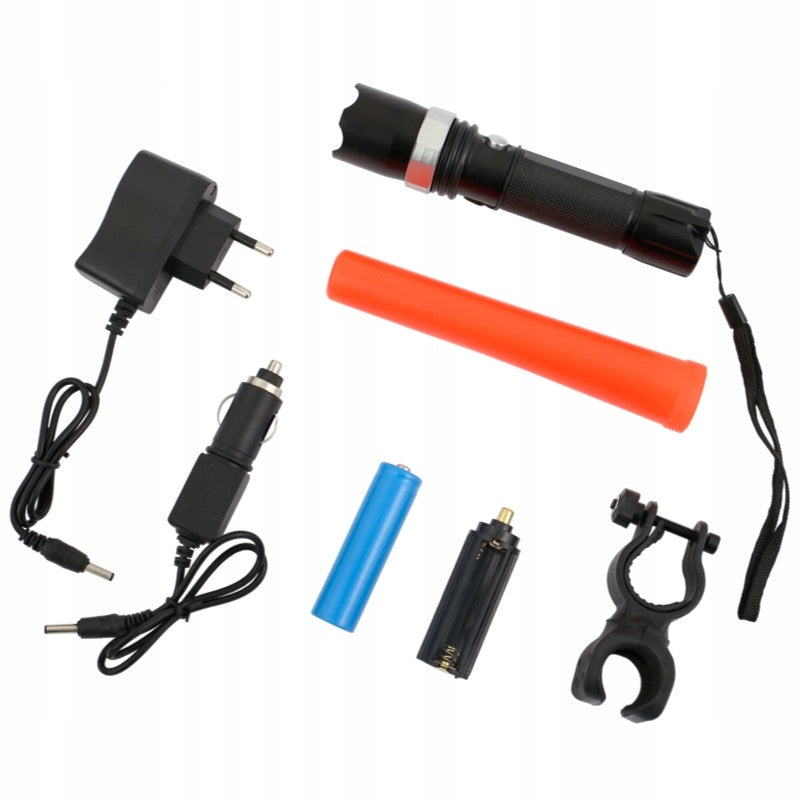 Aqbau lampka rowerowa CREE aluminium akumulator funkcja ZOOM