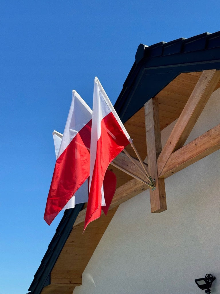 Flaga Flagi Polski 150x90cm z kijem i uchwytem ocynk potrójny komplet